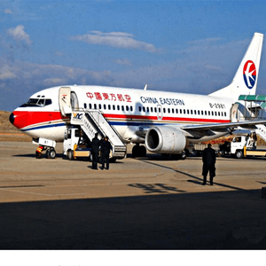长沙黄花航空托运航空快运业稳步发展的原因是什么？